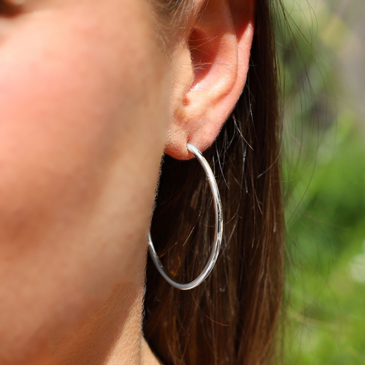 Flat Round Crescent Hoop Earrings in Sterling Silver - 17mm (5/8 Inch) -  The Black Bow Jewelry Company